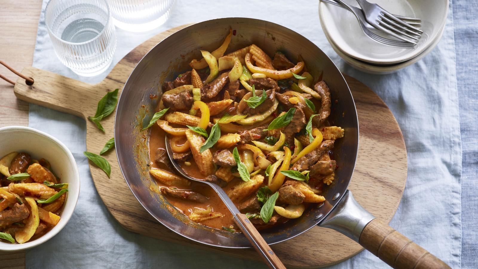 roergebakken-rundvlees-met-basilicum-recept
